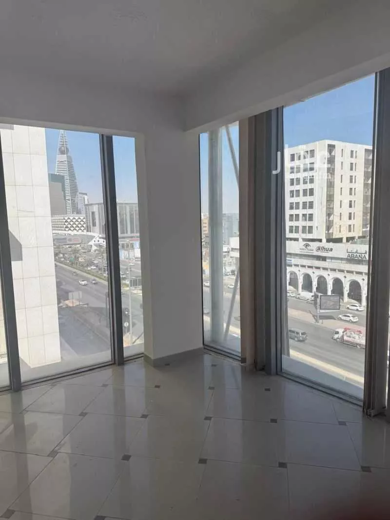 10 bedroom office in Al Olaya, Riyadh 16