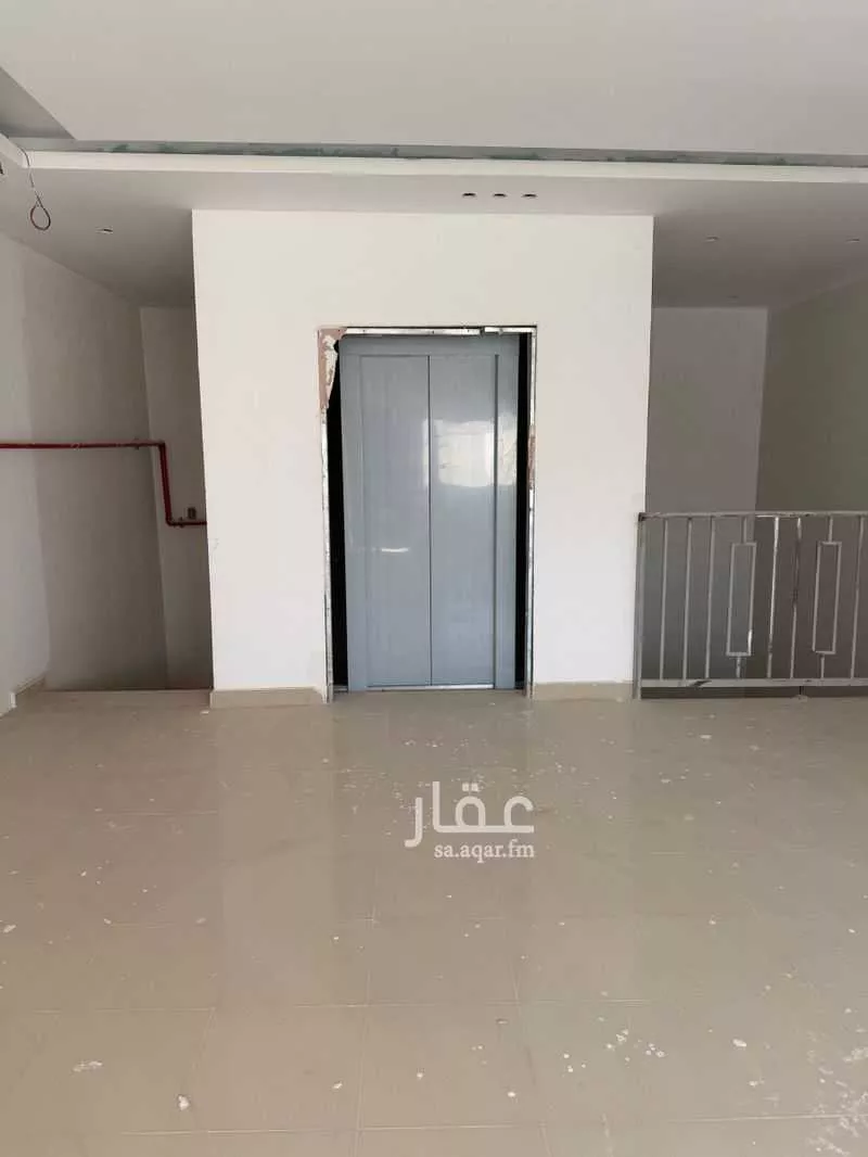 مكتب 150 م² في نمار 7