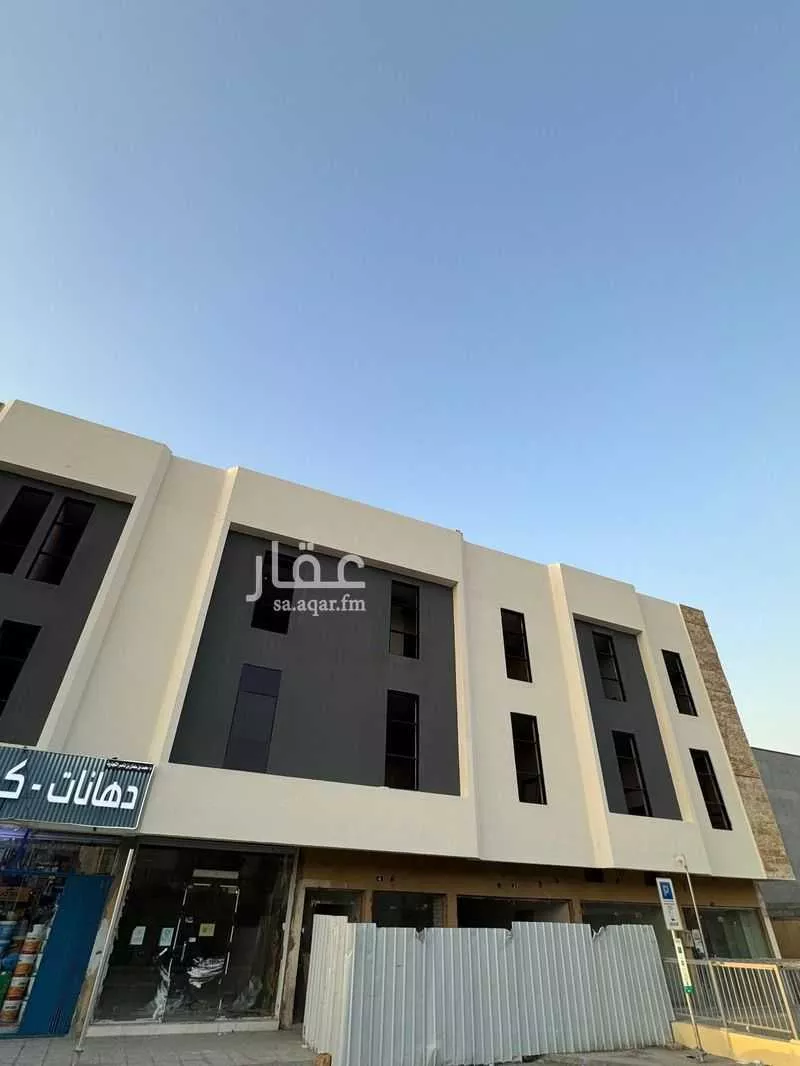 مكتب 115 م² في العليا 3