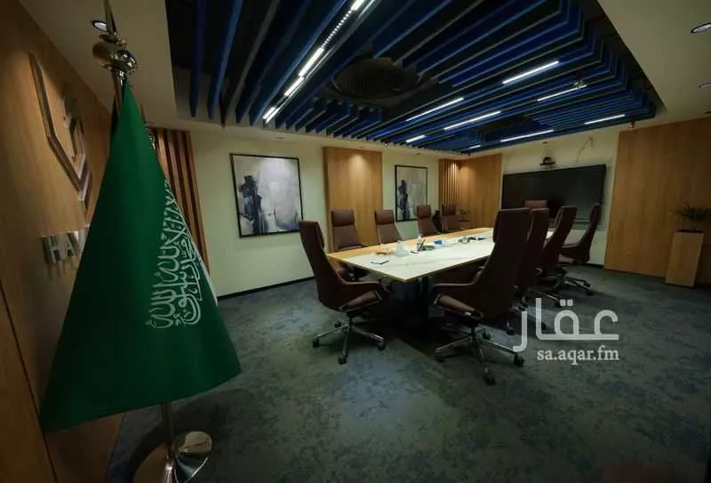 625 sqm office in Al Malaz 12