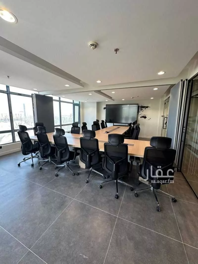 5000 sqm office in Al Aridh 7