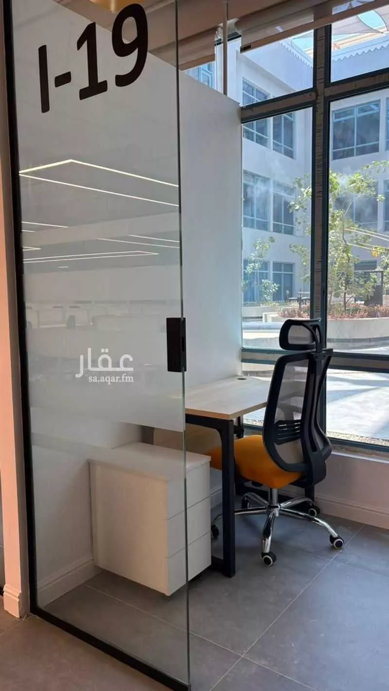 مكتب 5000 م² في الدريهمية 15
