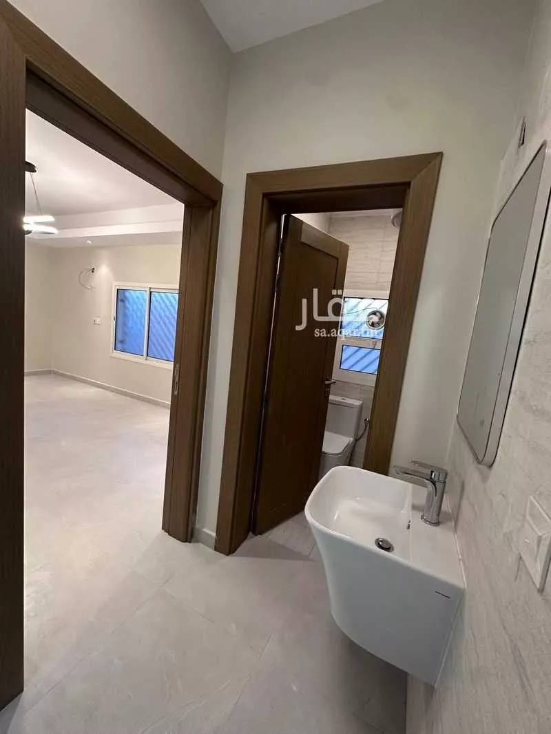 450 sqm building in Al Rabwa 6