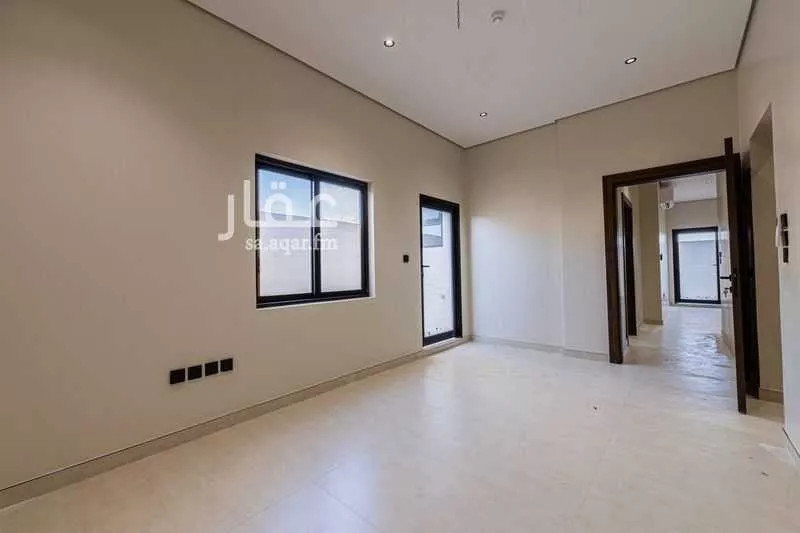 عمارة 900 م² في الضباط 7
