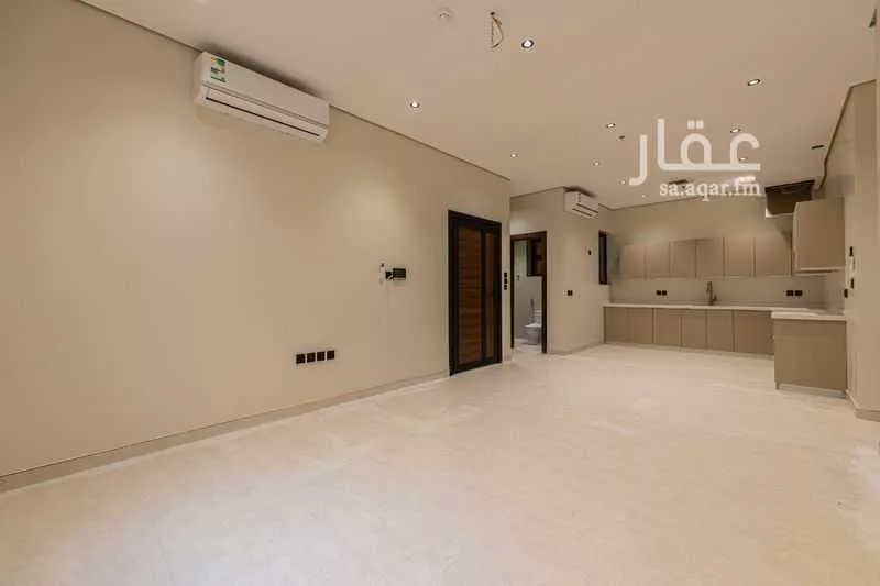 عمارة 900 م² في الضباط 8