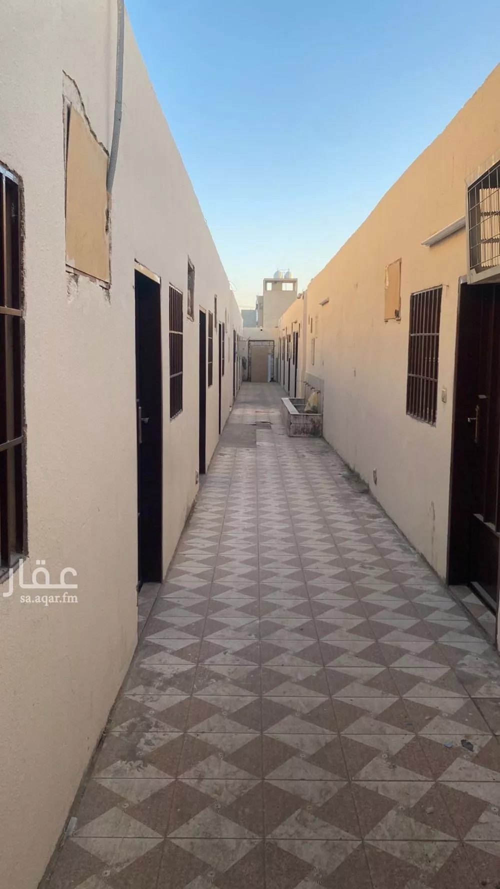 عمارة 1500 م² في الرمال 6