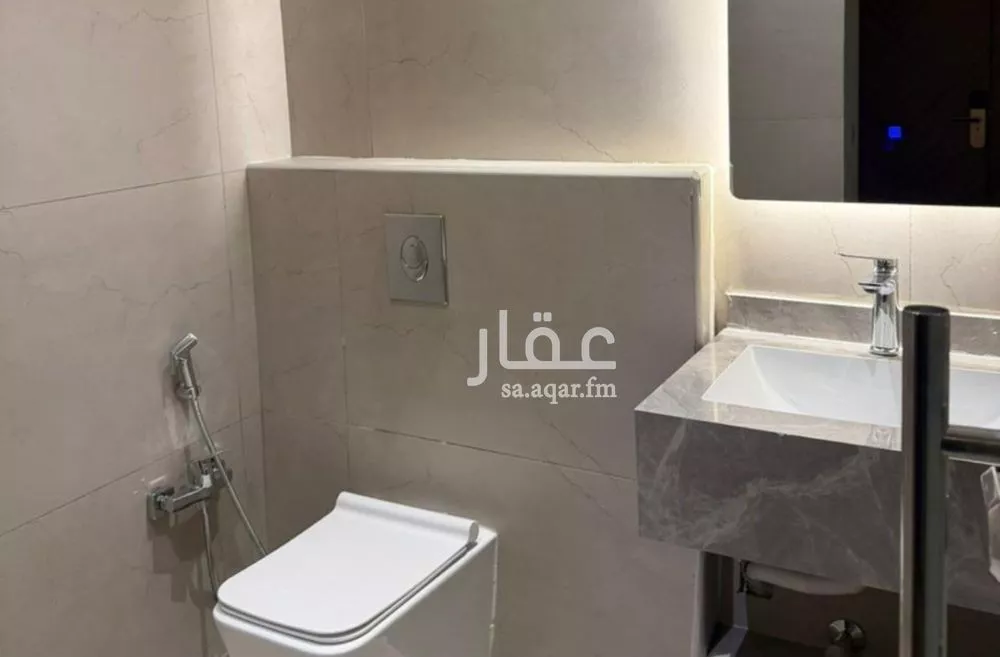 عمارة 1950 م² في الرمال 9
