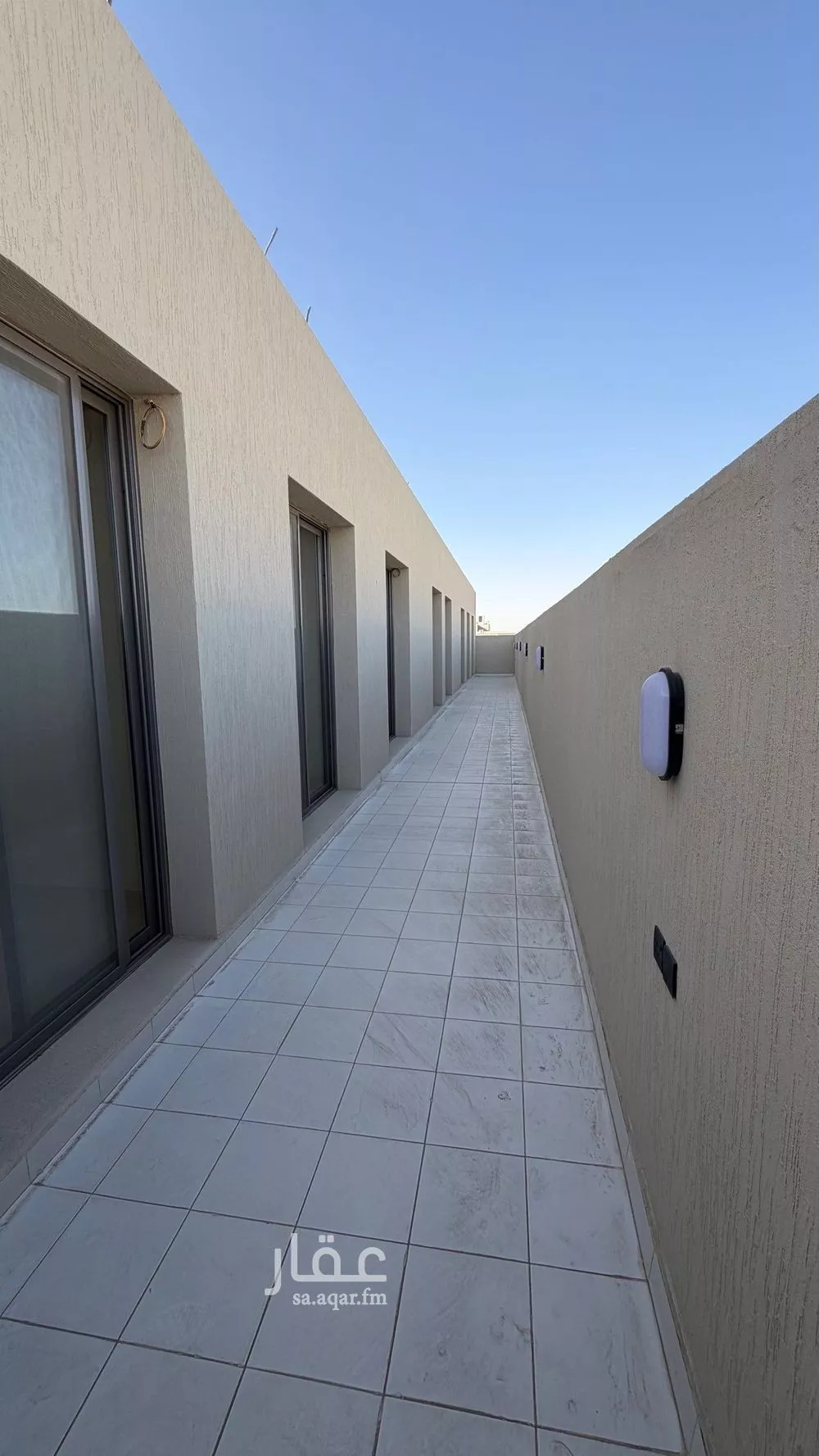 891 sqm building in Al Aridh 27