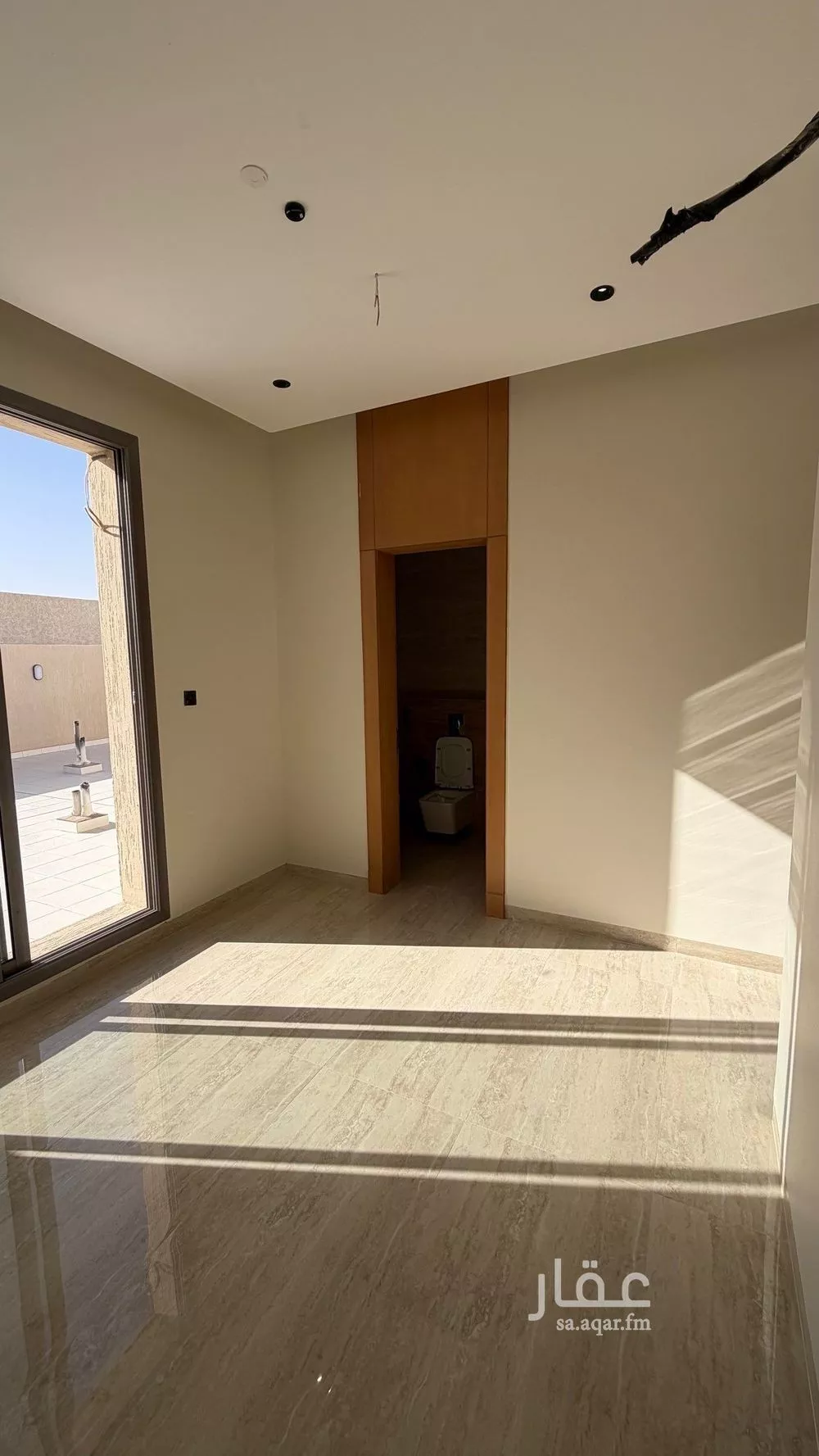 891 sqm building in Al Aridh 28