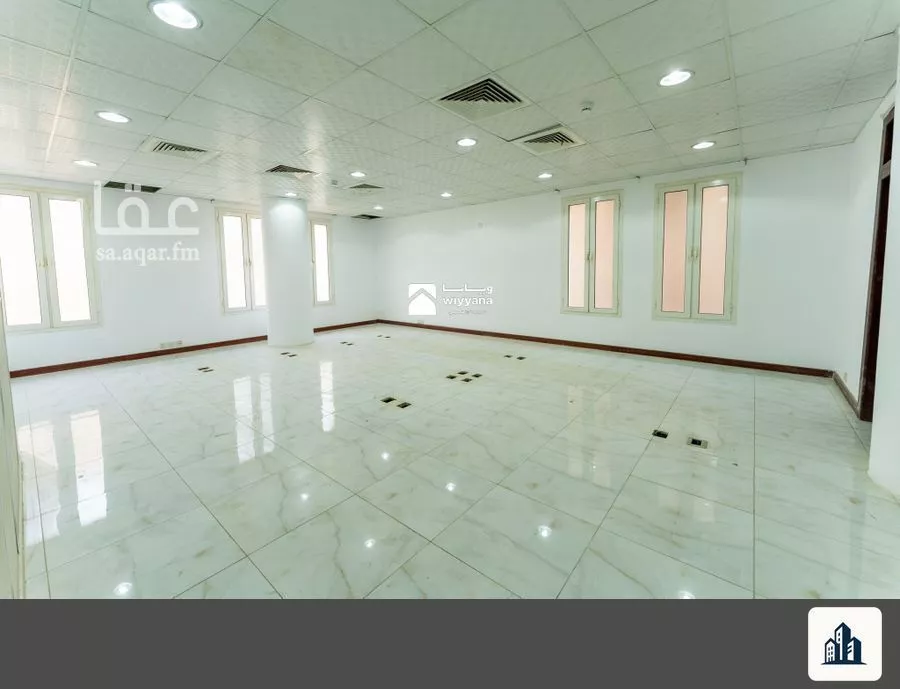 15 bedroom building in Al Malaz, Riyadh 8