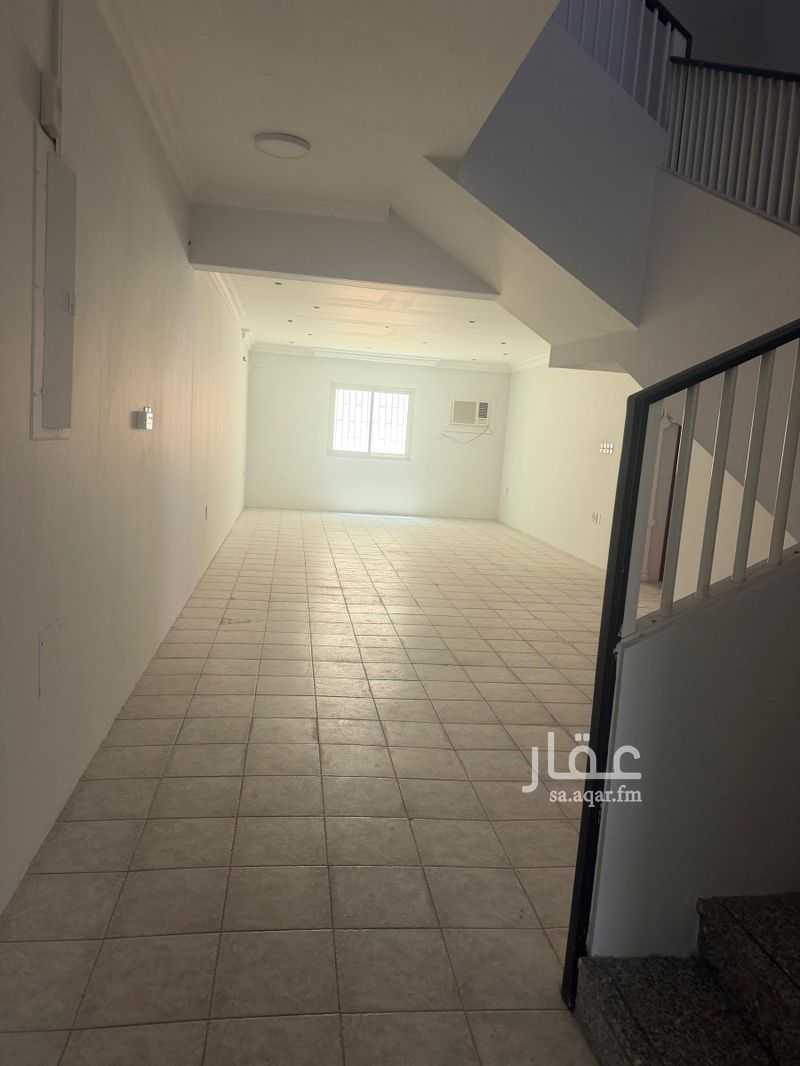 4 bedroom villa in Ar Rakah Al Janubiyah, Eastern Province 4