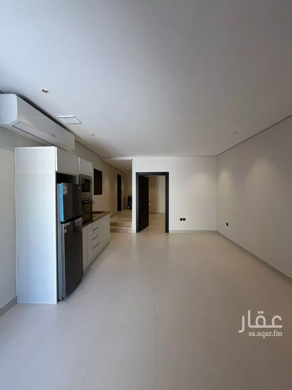 عمارة 396 م² في العليا 21