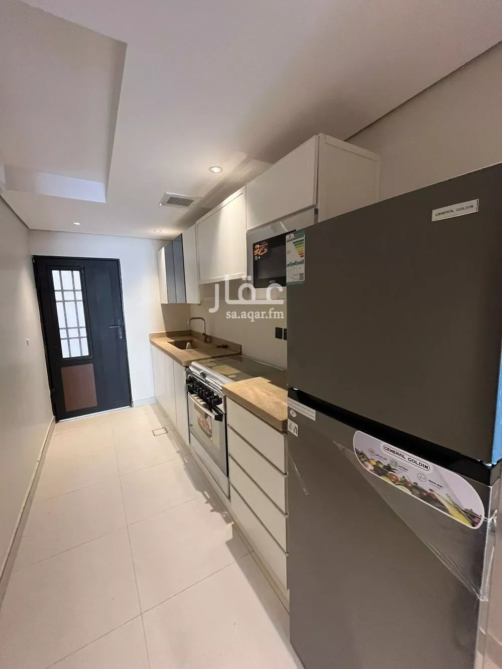 عمارة 396 م² في العليا 6