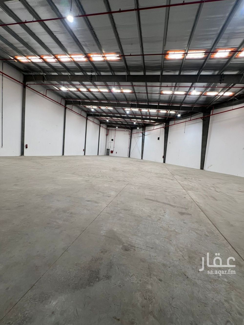 1 bedroom warehouse in Al Bariah, Riyadh 2
