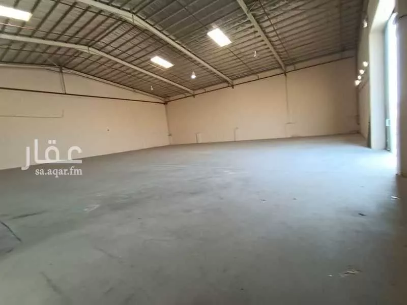 9753 sqm warehouse in Tuwaiq 5