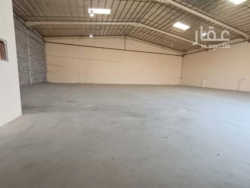 9753 sqm warehouse in Tuwaiq 9