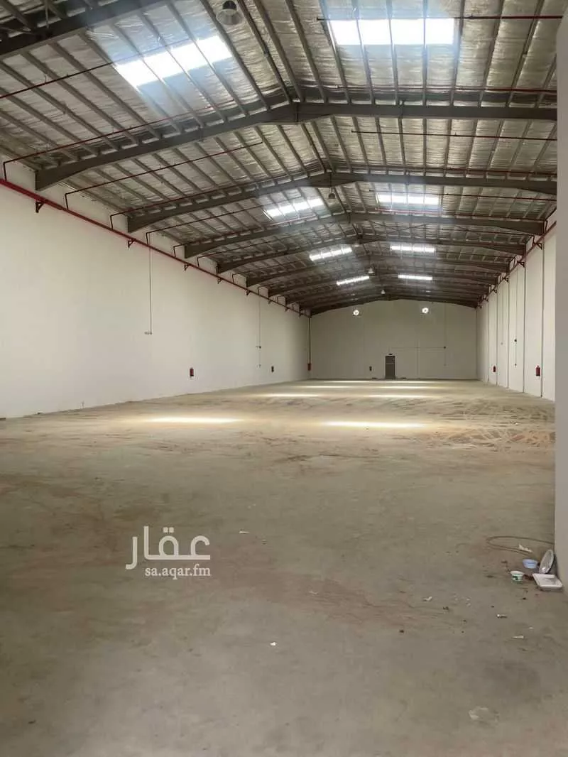 1600 sqm warehouse in Mansuriyah 3