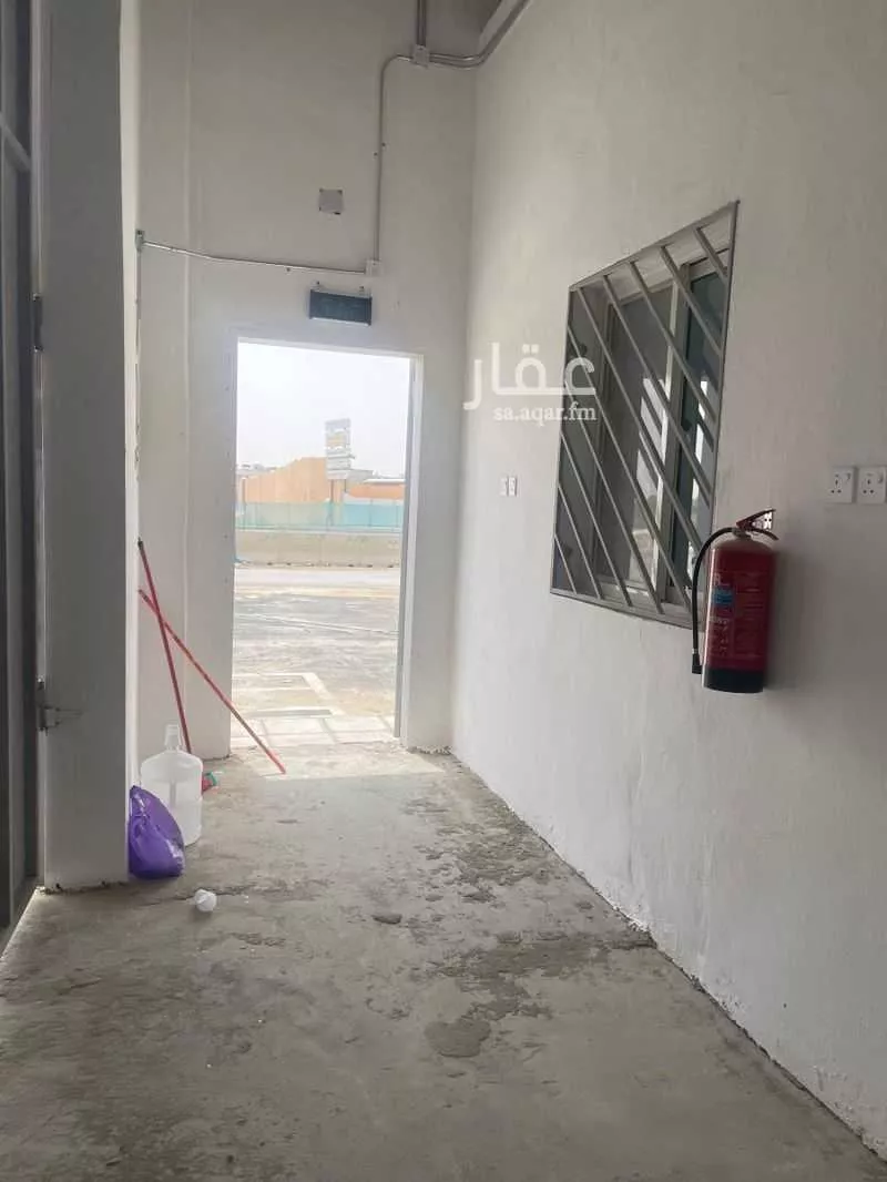 1600 sqm warehouse in Mansuriyah 6