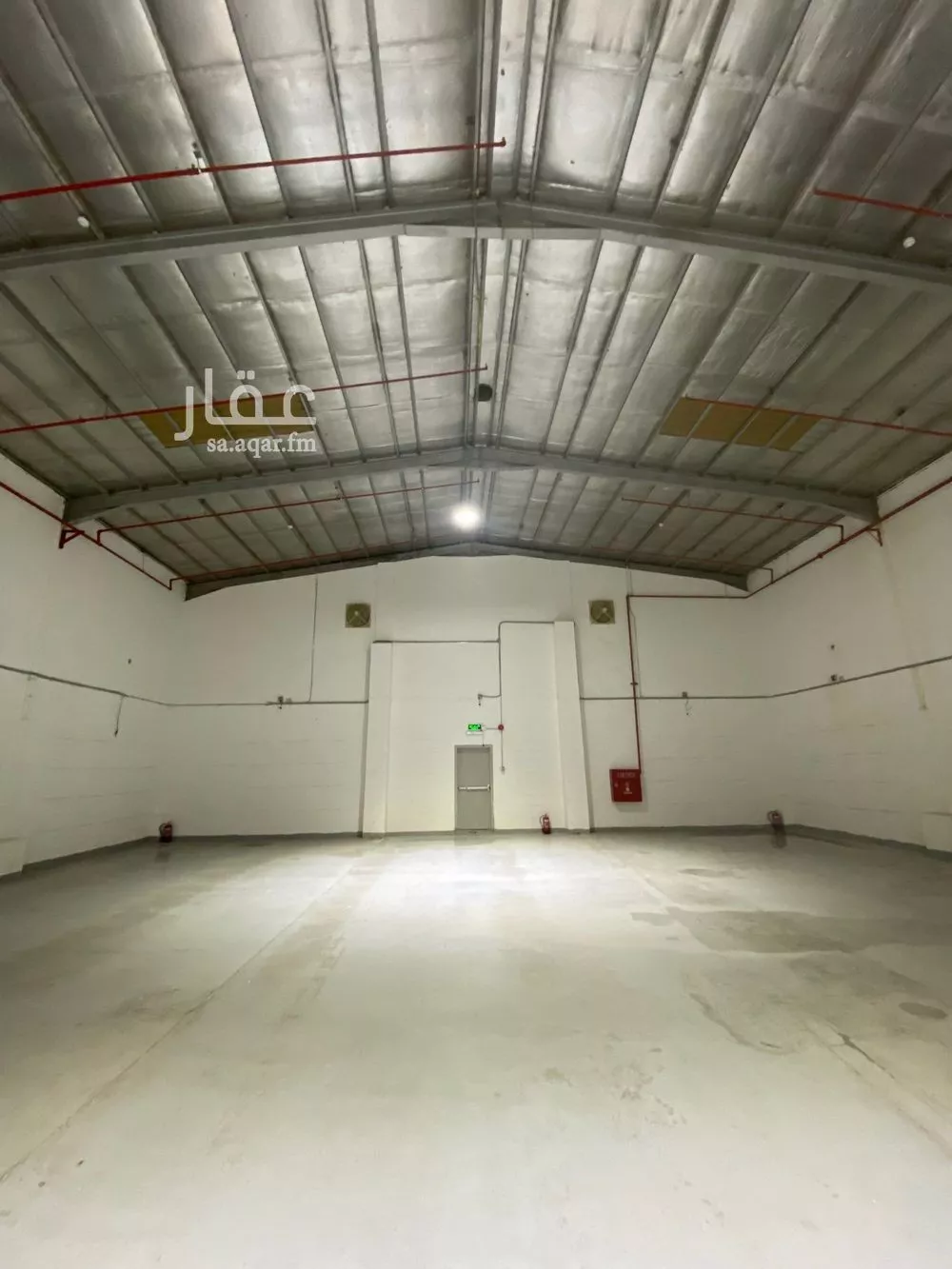 860 sqm warehouse in Al Sulay 6