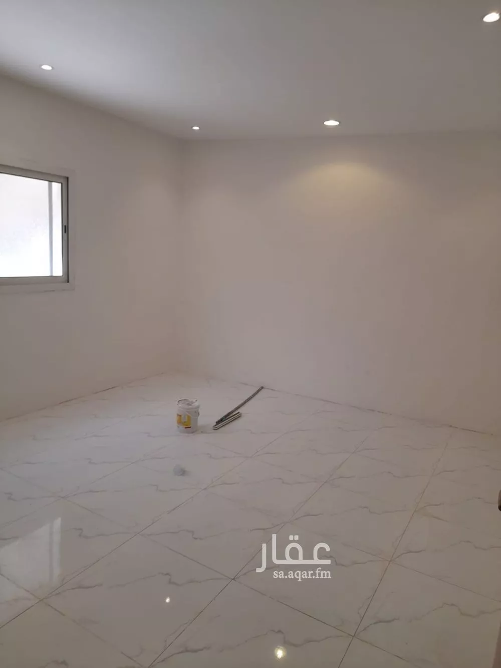 عمارة 117 م² في ام الحمام الشرقي 9