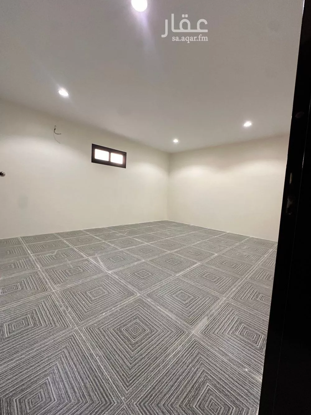 عمارة 400 م² في العريجاء الوسطى 4