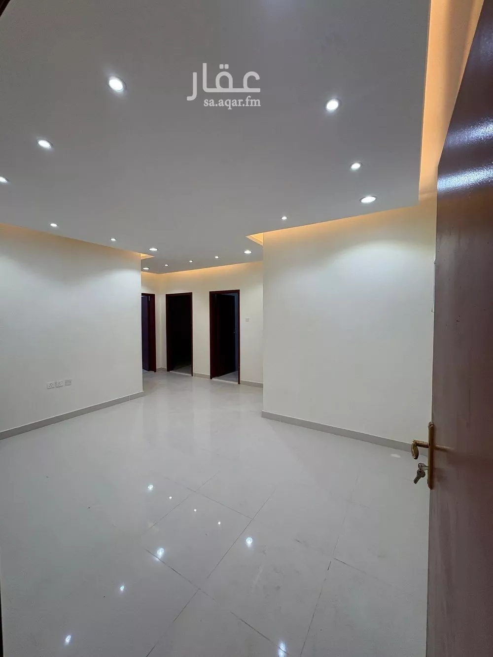 عمارة 750 م² في الوادي 9