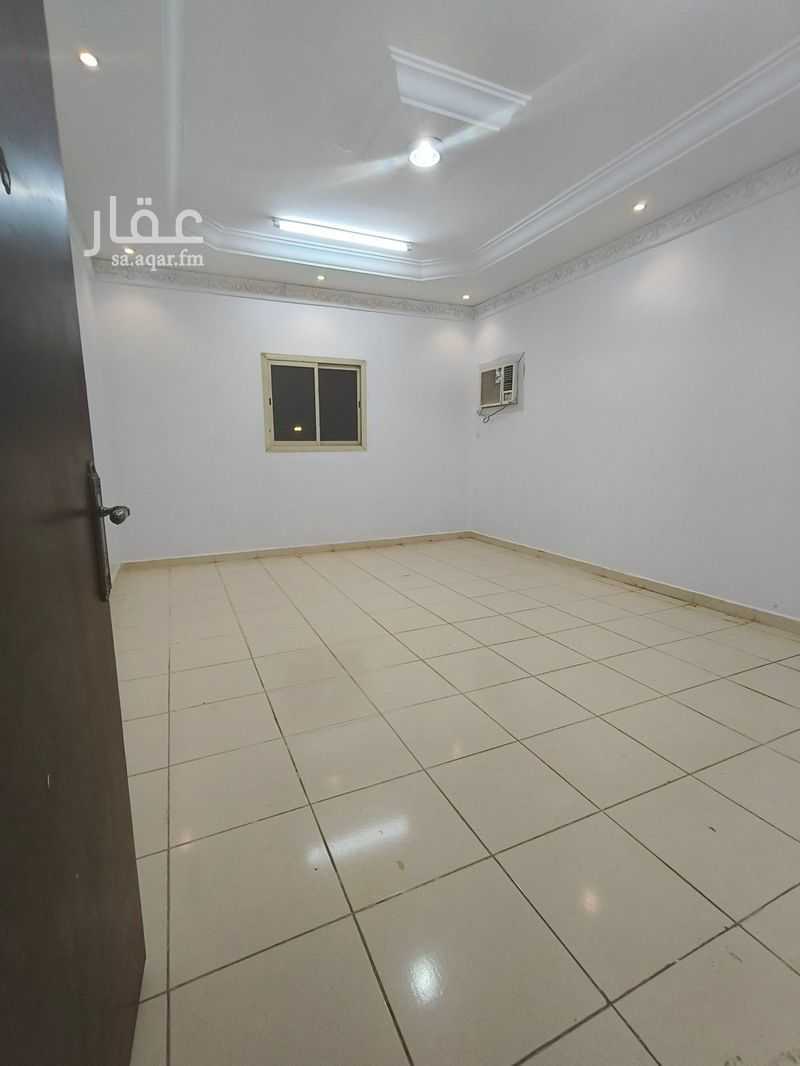 2 bedroom building in Al Yarmouk, Riyadh