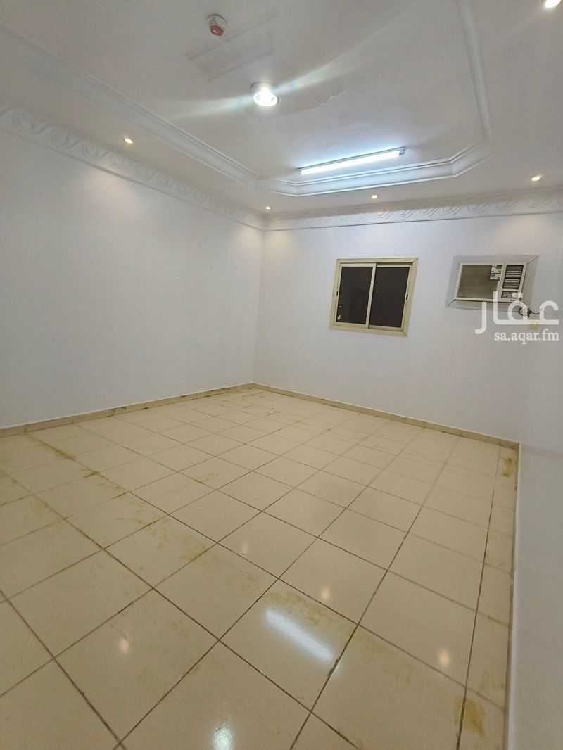 2 bedroom building in Al Yarmouk, Riyadh 2