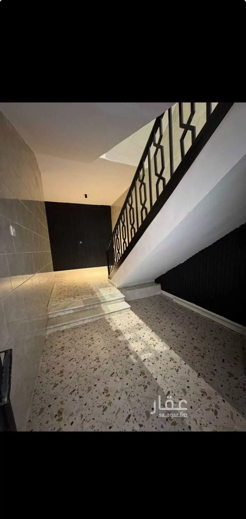 عمارة 800 م² في العريجاء الغربية 7