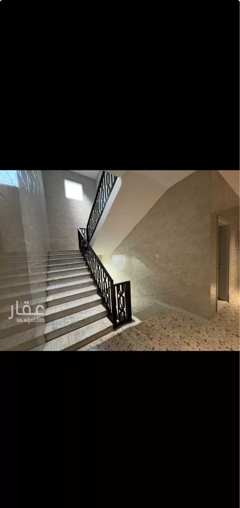 عمارة 800 م² في العريجاء الغربية 10