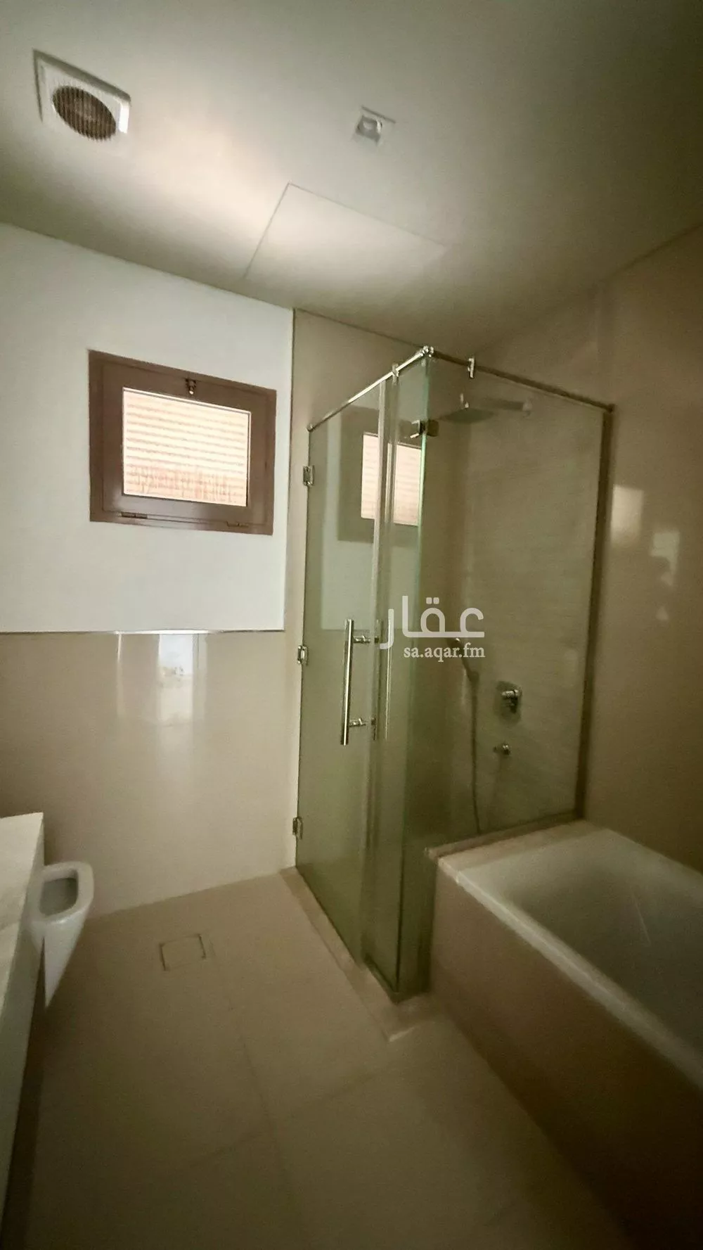 212 sqm building in Al Munsiyah 4