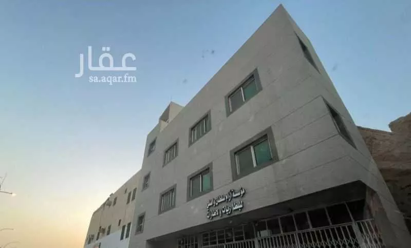 عمارة 137 م² في ام سليم 2