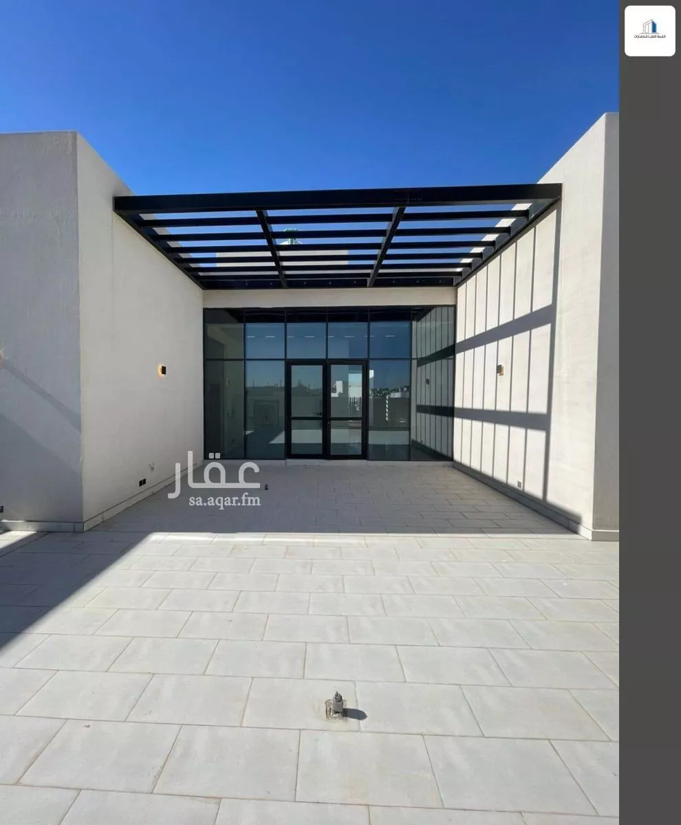 عمارة 2666 م² في النزهة 27