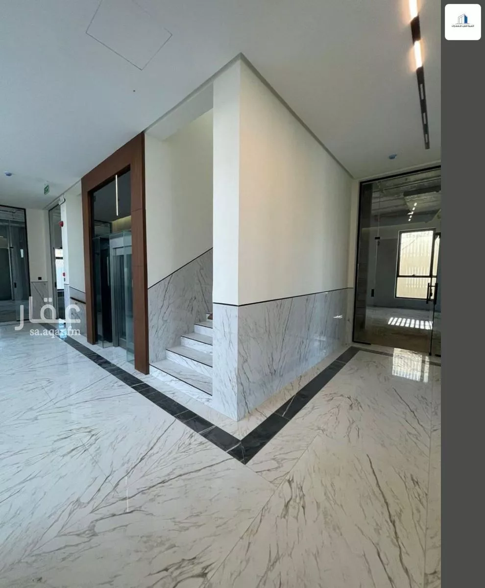 عمارة 2666 م² في النزهة 9