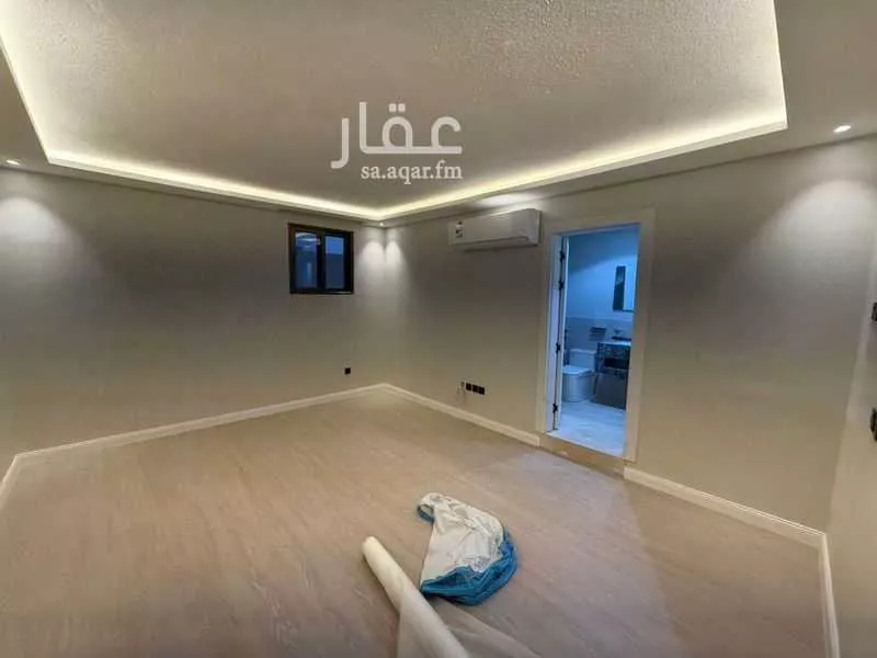 عمارة 560 م² في الملك فهد 16