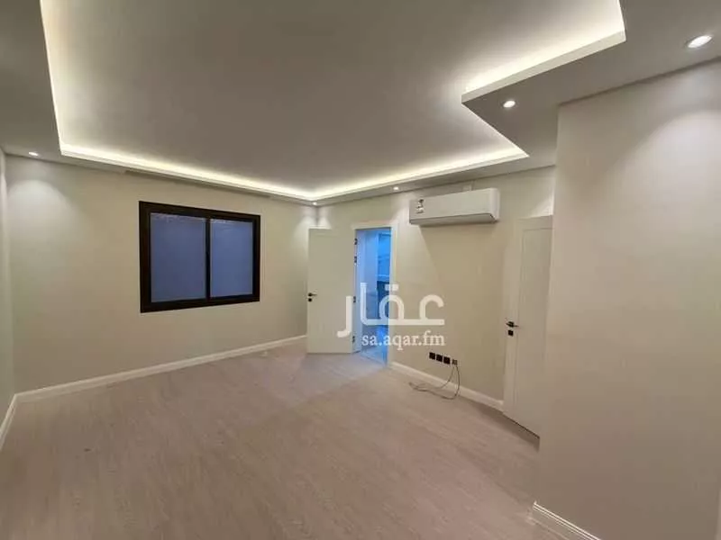 عمارة 560 م² في الملك فهد 17