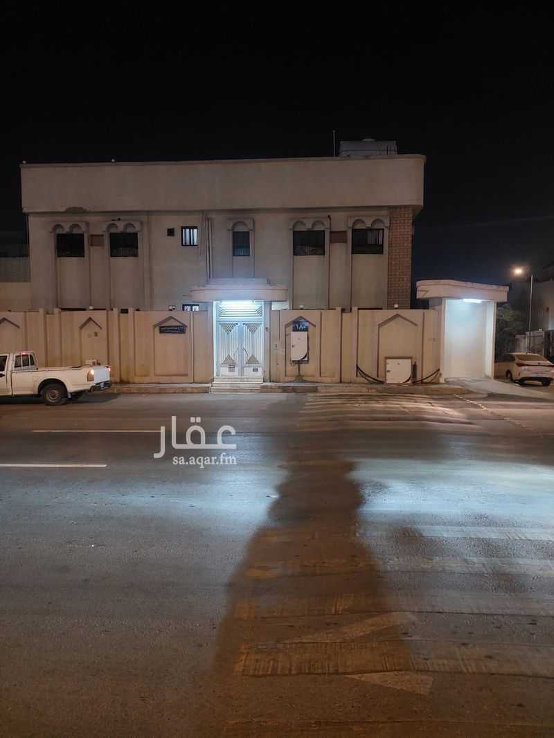 18 bedroom building in Al Uraija Al Gharbiyah, Riyadh 2