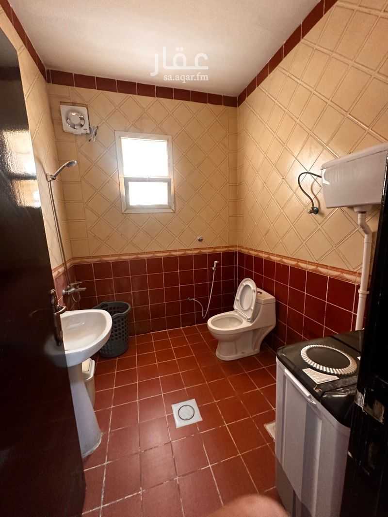 35 bedroom building in Dhahrat Laban, Riyadh 14