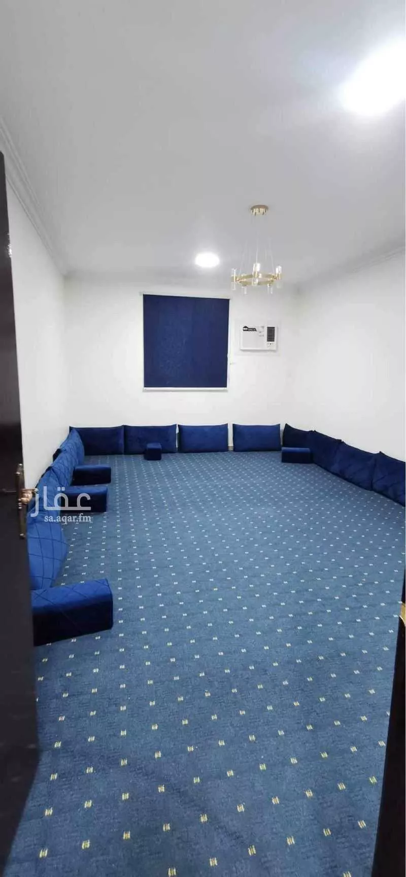 900 sqm building in Dhahrat Laban 8