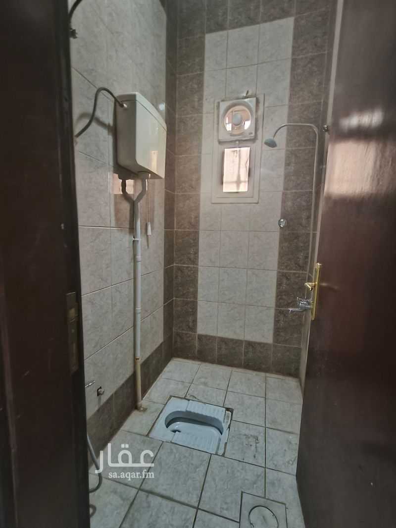 2 bedroom building in Al Yarmouk, Riyadh 5