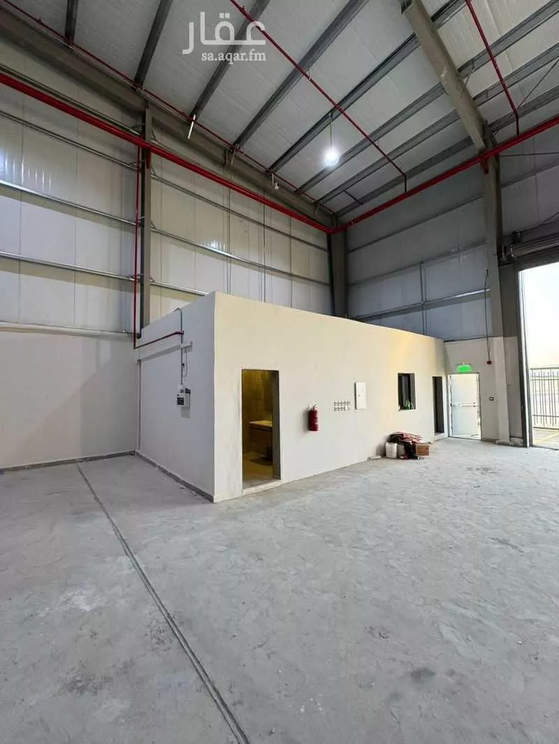 1977 sqm warehouse in Riyadh 8