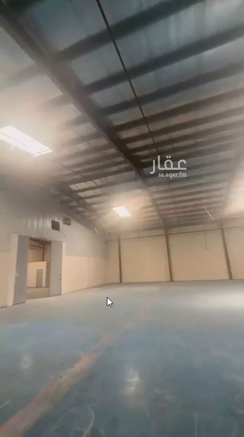 مستودع 8000 م² في السلي 9