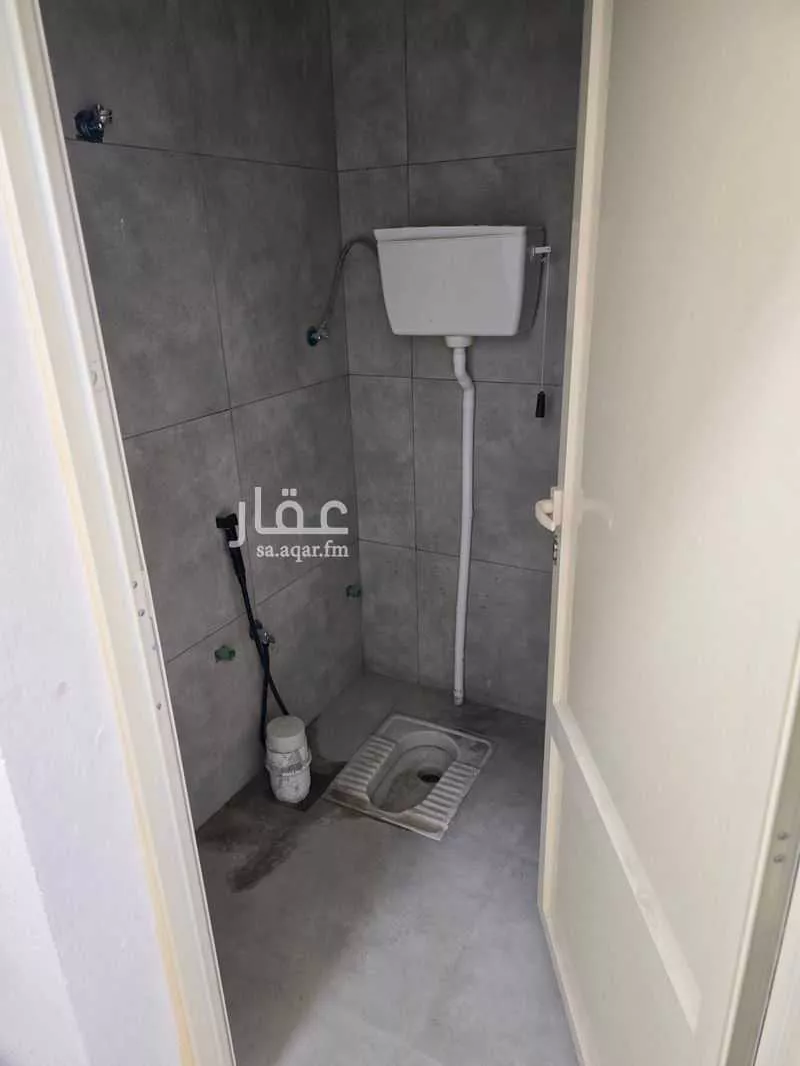 مستودع 2000 م² في بنبان 4