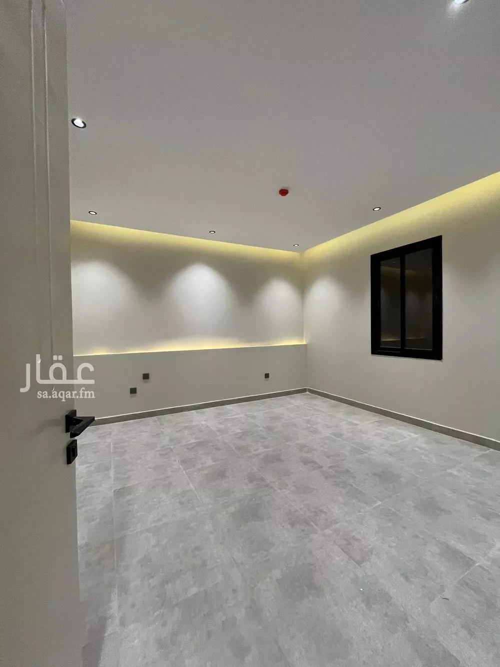 1487 sqm building in Ishbiliyah 12