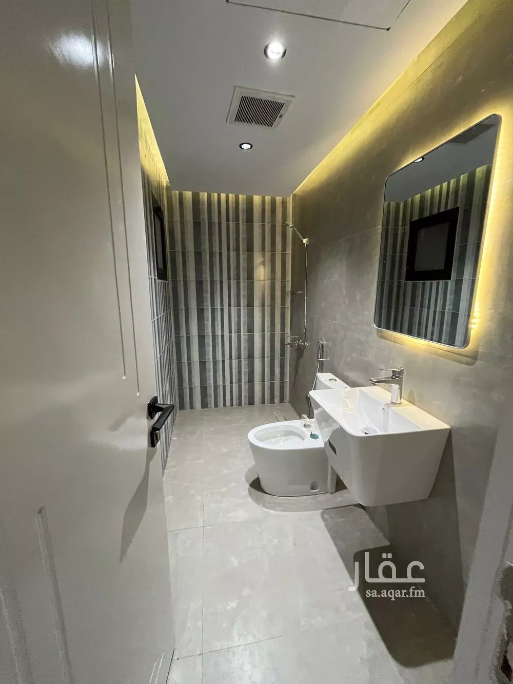 1487 sqm building in Ishbiliyah 3
