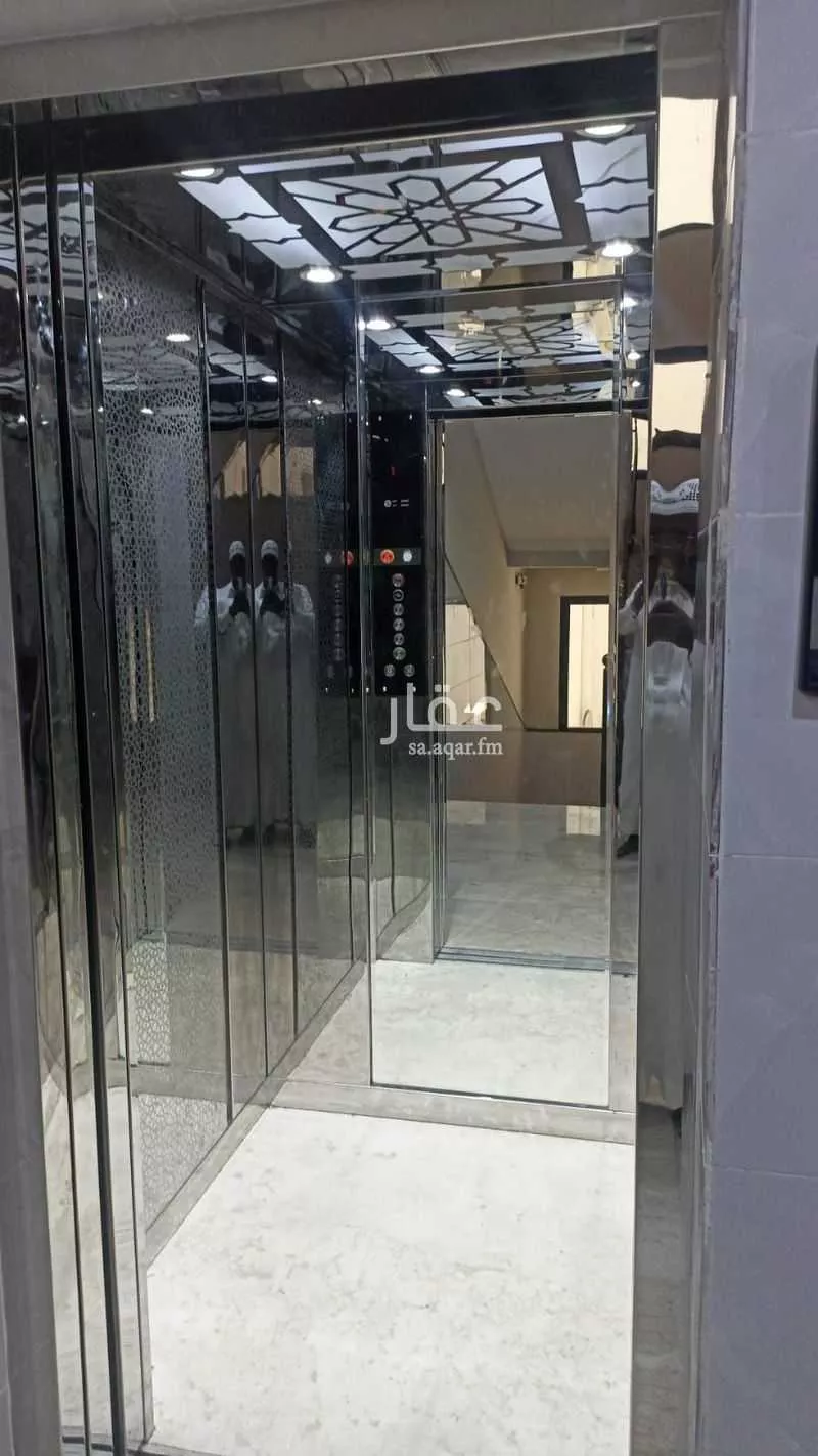 عمارة 1050 م² في الدار البيضاء 6