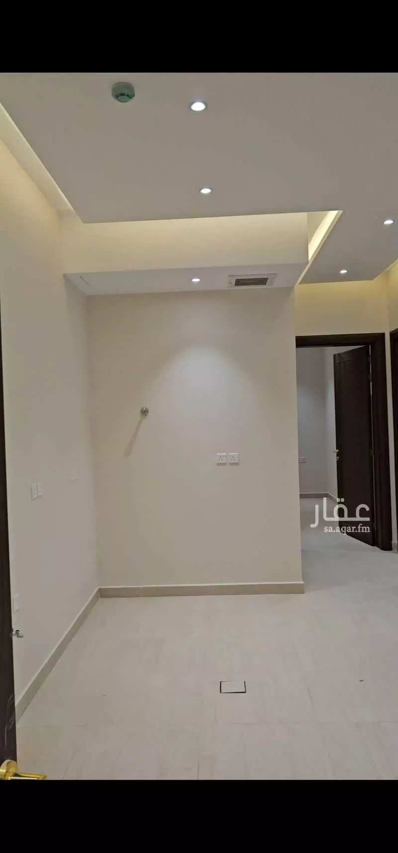 عمارة 250 م² في الضباط 19