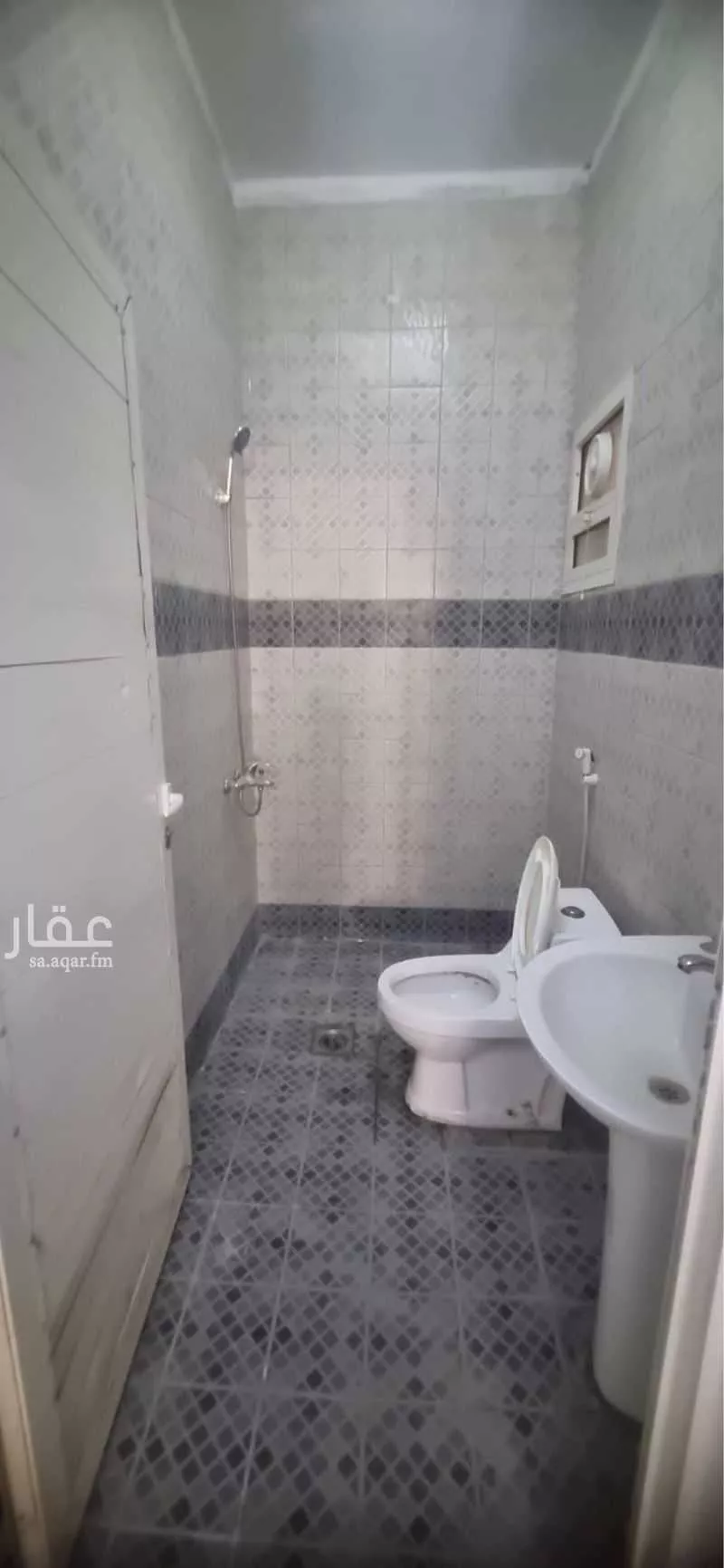 عمارة 625 م² في طويق 16