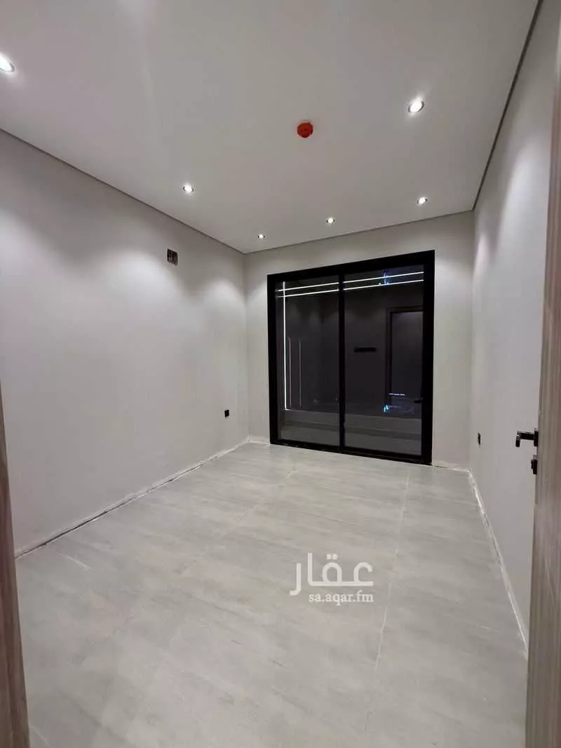 171 sqm building in Al Rimal 2