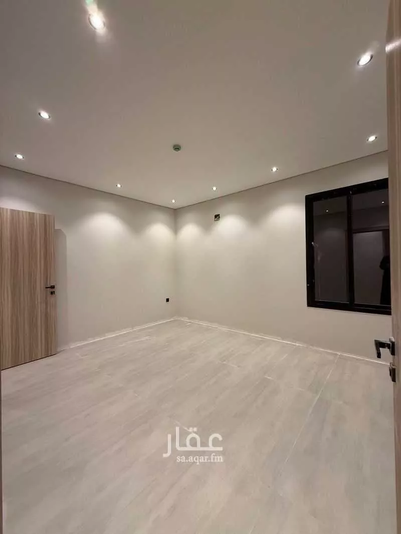 171 sqm building in Al Rimal 20